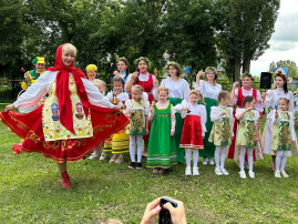 Праздник Троицы в детском саду Праздник Троицы в детском саду.